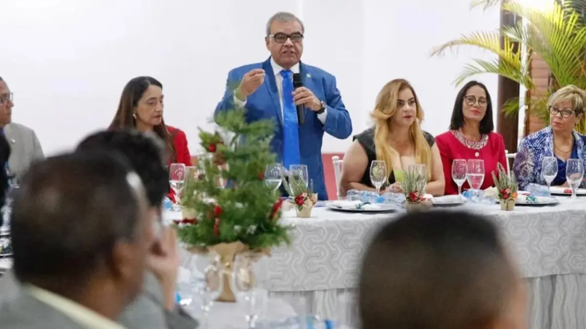 CMD realiza encuentro con congresistas para tratar la modificación a la leyes de Seguridad Social