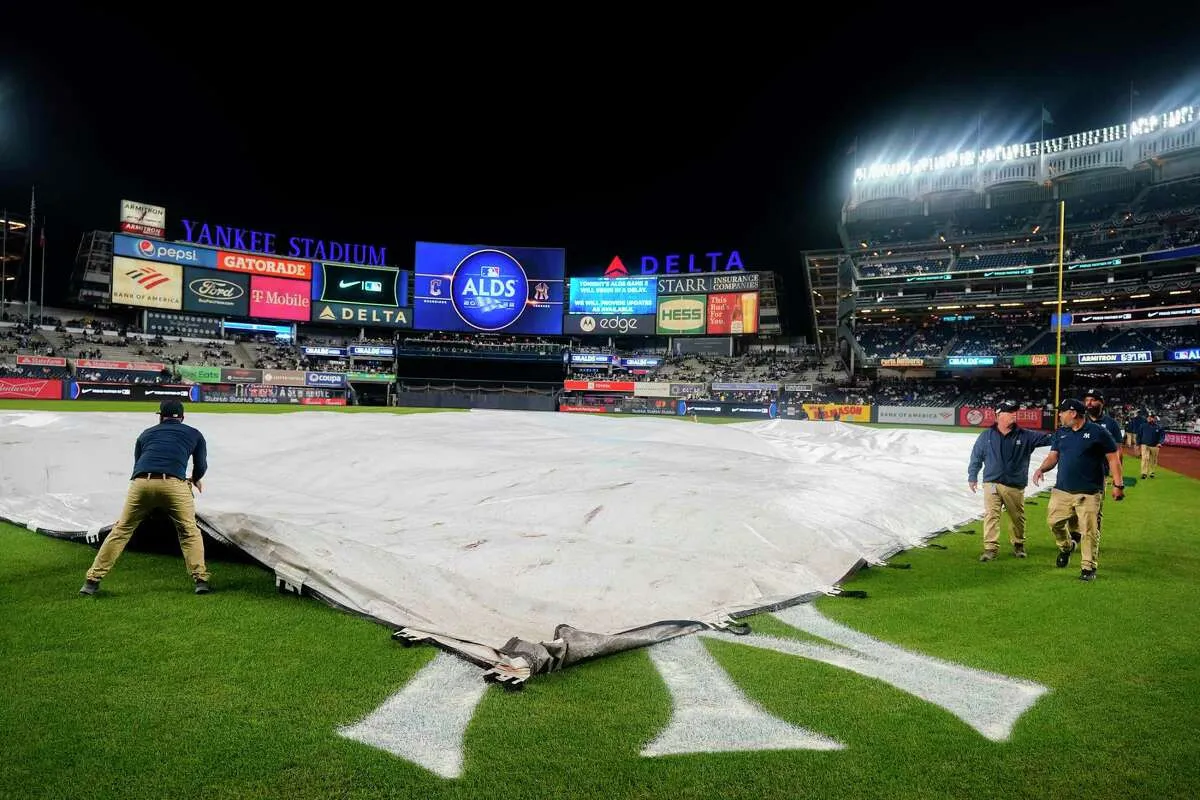 Mal tiempo pospone juego 5 de Serie Divisional de Liga Americana entre Guardians y Yankees