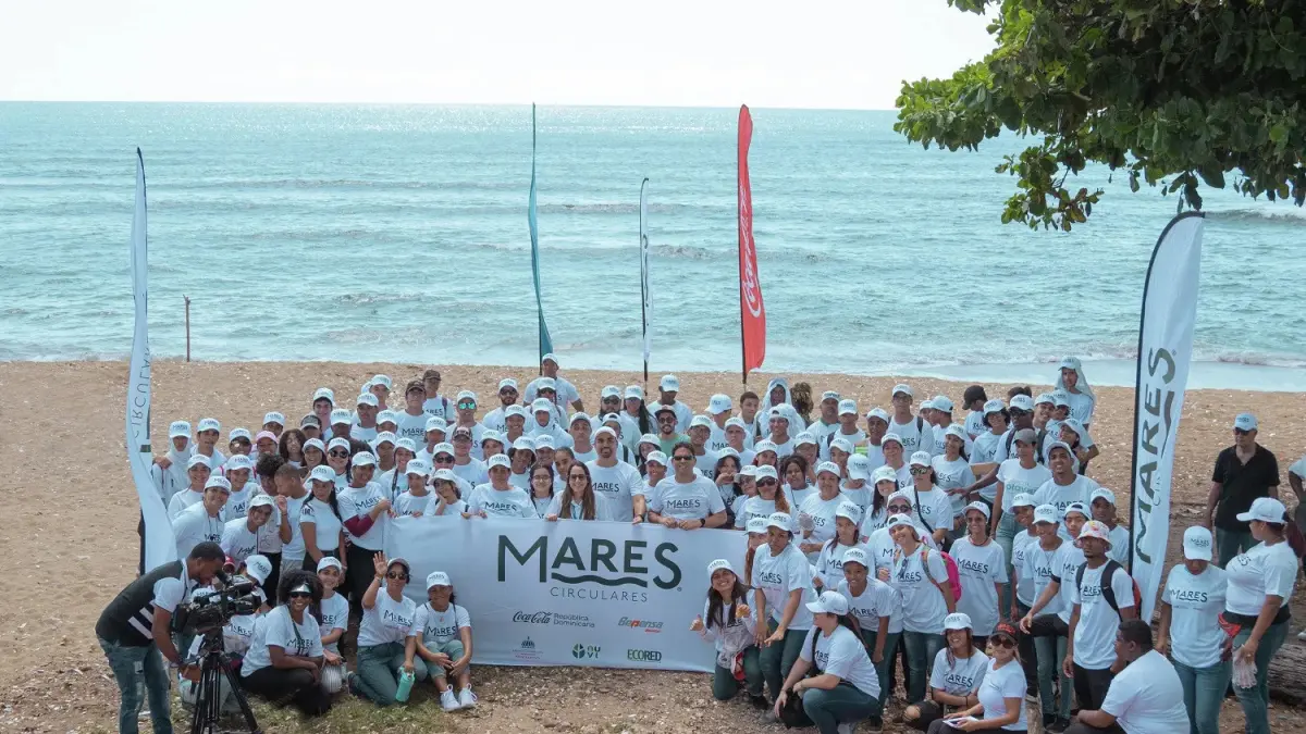 Mares Circulares, una jornada de limpieza de Coca Cola llega a Playa Güibia