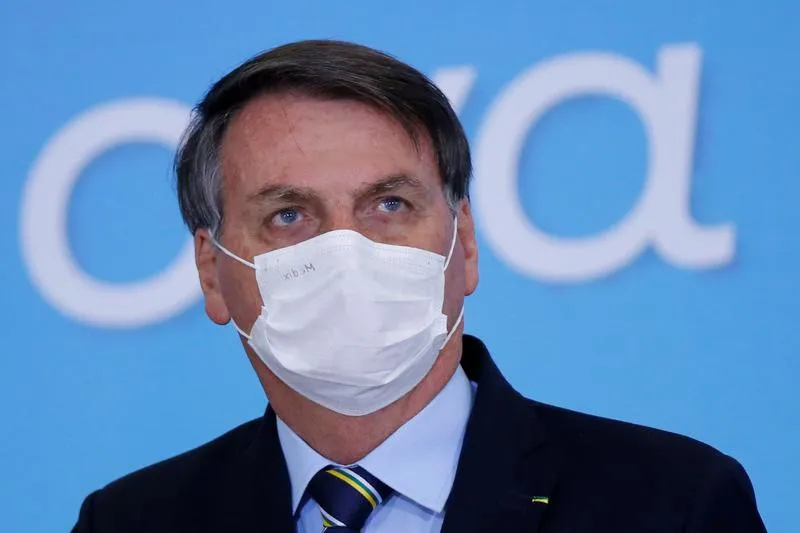 Un juez suspende multa a Bolsonaro por no usar mascarilla durante la pandemia