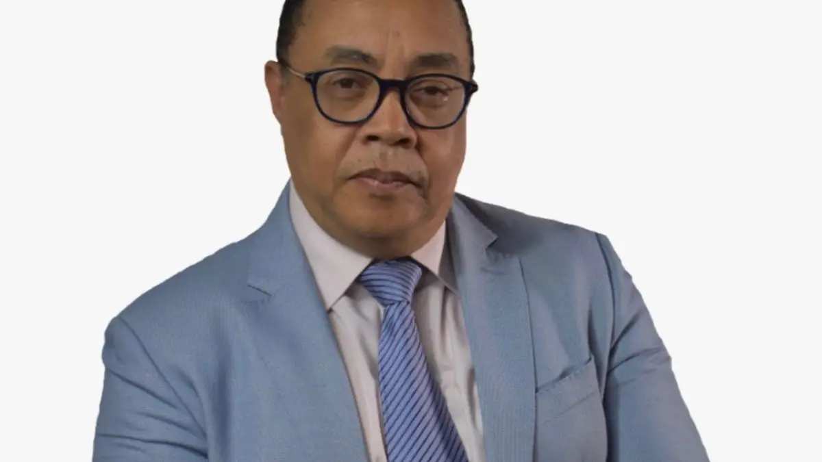 Dos Minutos: Nueva dimensión de la política