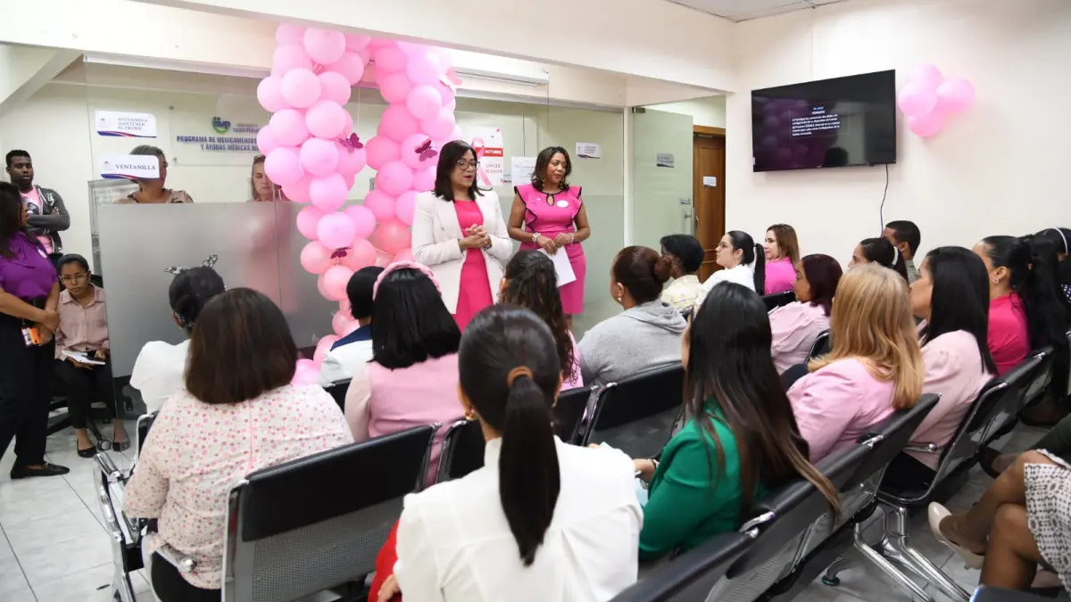 Recomiendan apoyo emocional a pacientes con cáncer de mama
