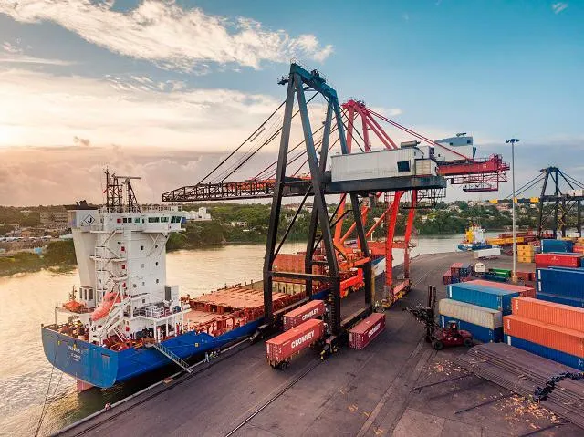 R. Dominicana se consolida como hub logístico con un crecimiento del 140%