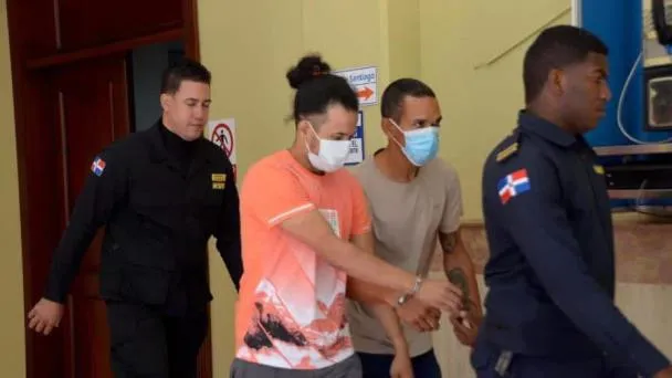 Corte revoca decisión de juzgado y manda a prisión preventiva a imputados en caso KAF