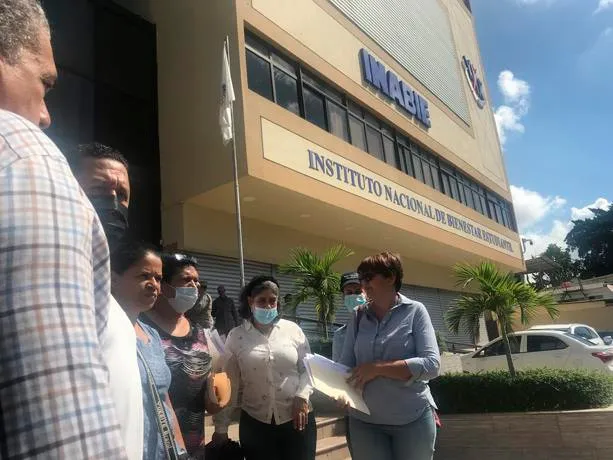 Suplidores de alimentos piden intervenir urgente al Inabie por supuestos problemas en suministros en las escuelas