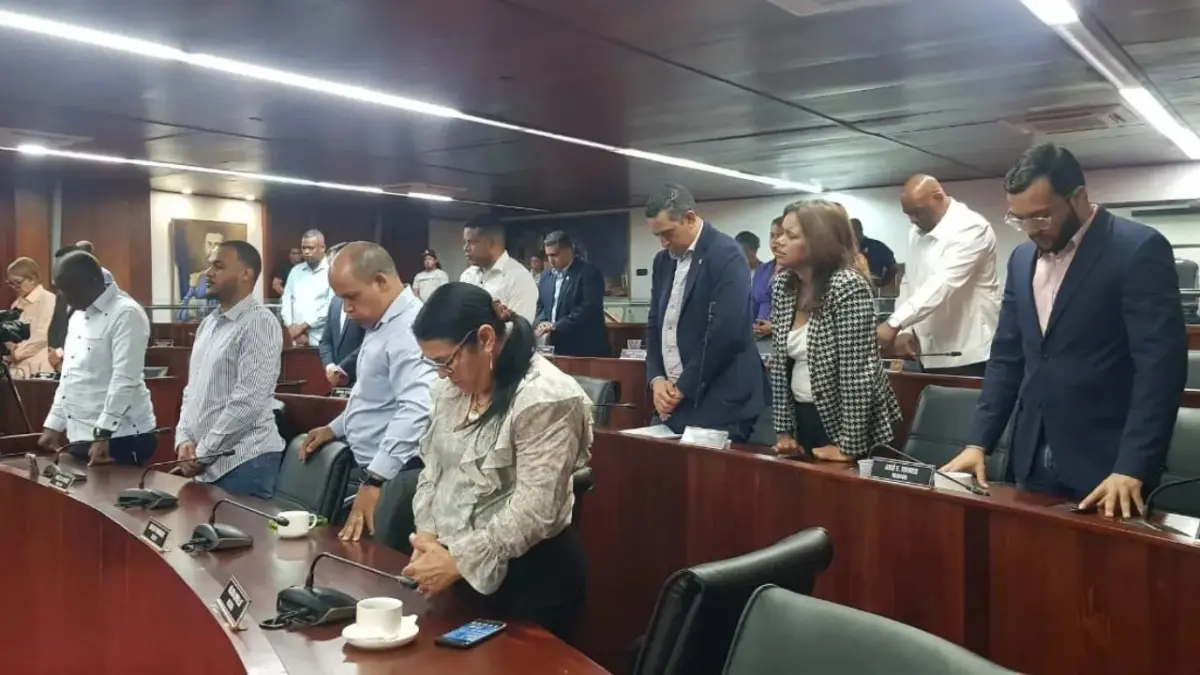 Concejo de Regidores declara la tarde de este miércoles de Duelo Municipal por muerte del folclorista Víctor Erarte