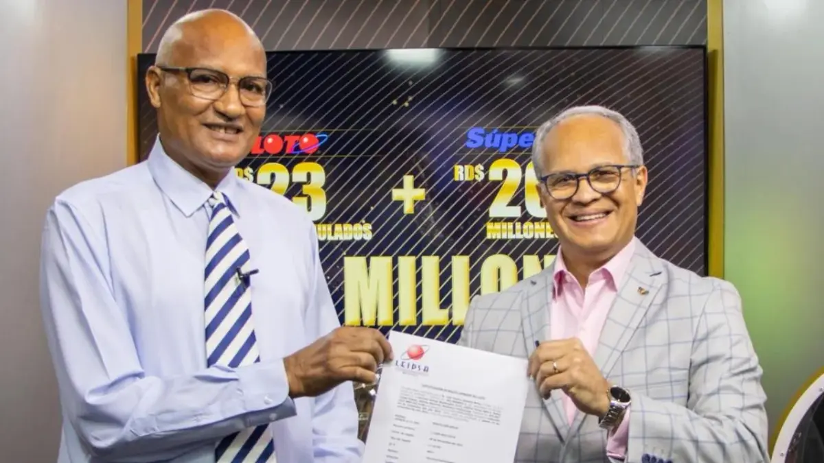 Propietario de imprenta es el ganador de los 223 millones del Loto y Súper Más