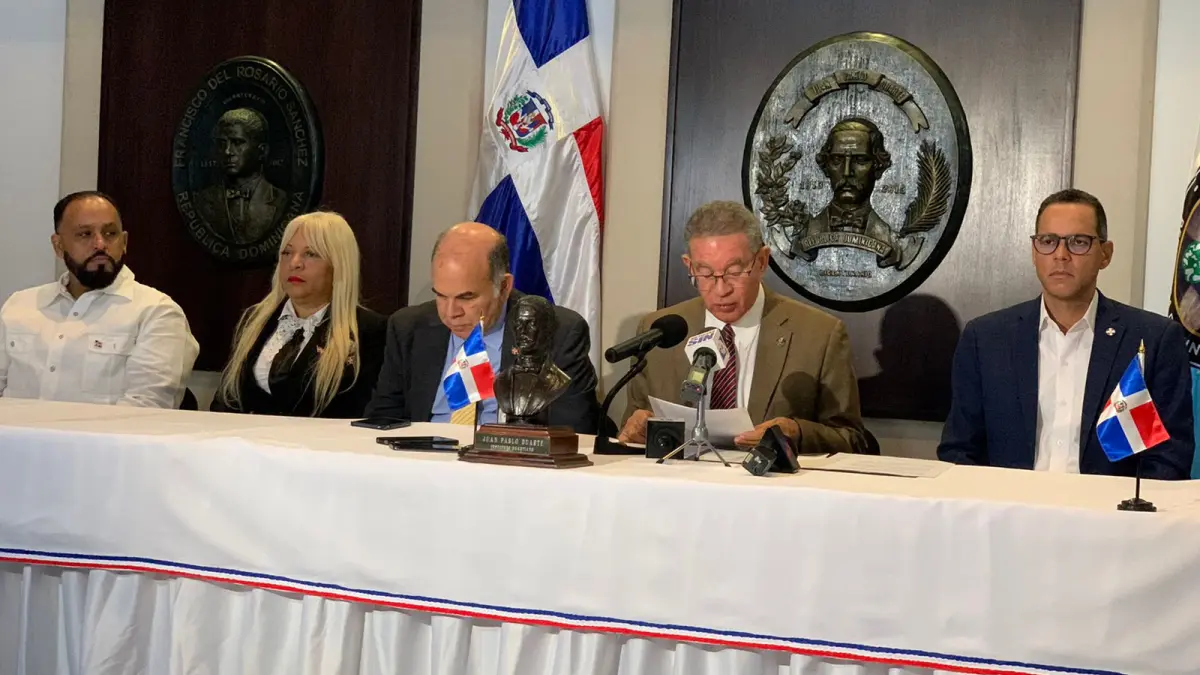 Instituto Duartianos lamenta Embajada Americana presione autoridades RD por deportaciones de haitianos ilegales