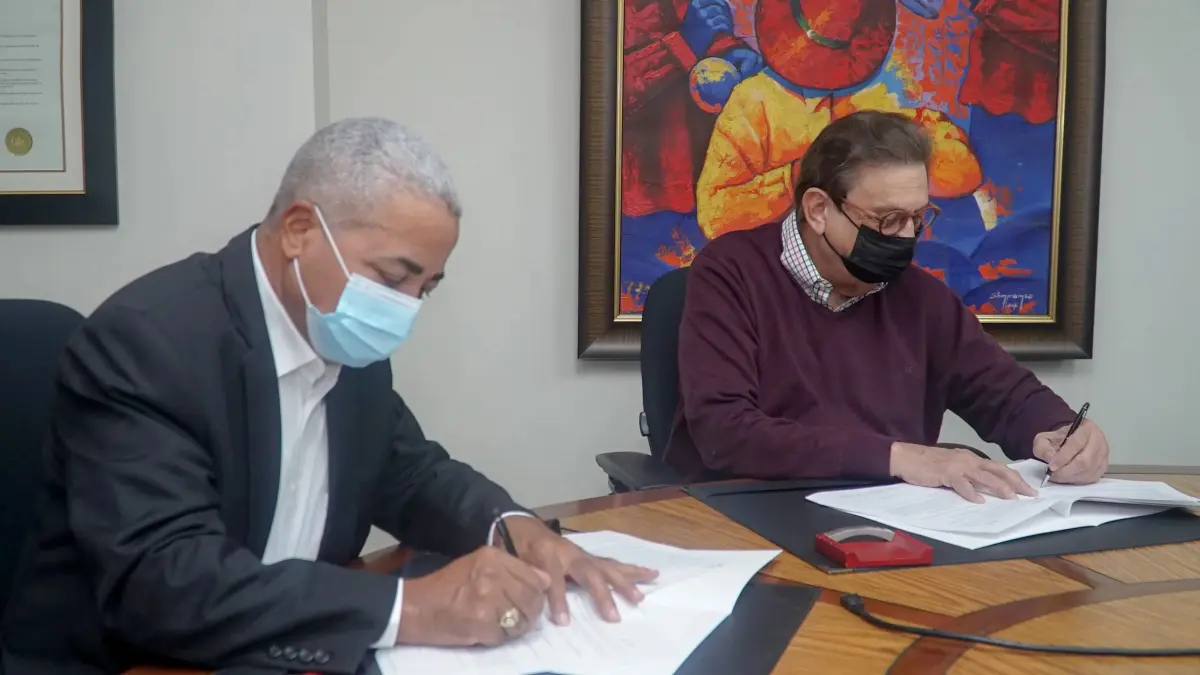 La UNPHU y el Jardín Botánico Nacional suscriben convenio de colaboración