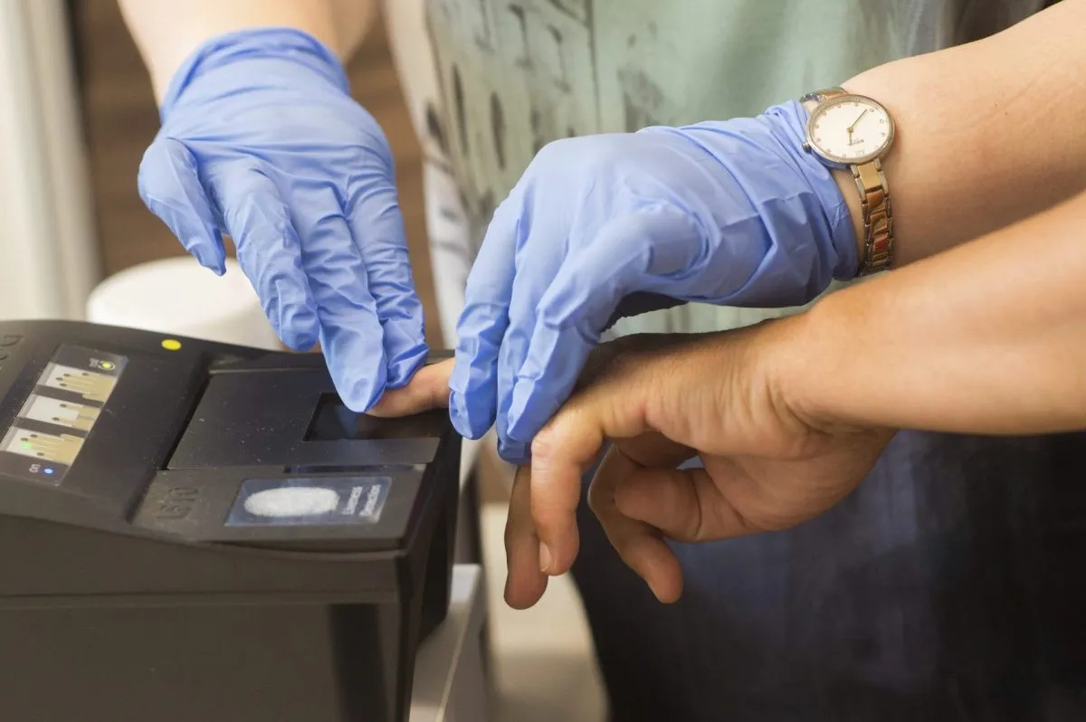 Desarrollan algoritmo que detecta esquizofrenia a partir de huella dactilar