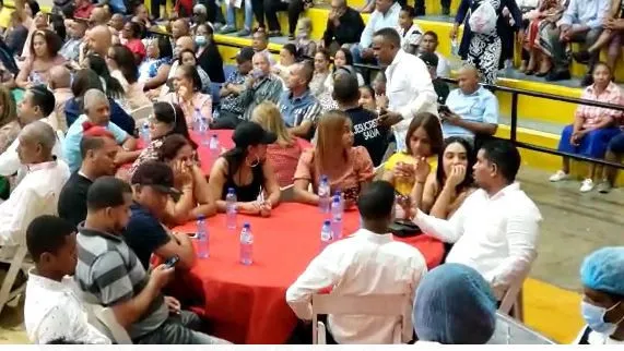 Abinader compartirá cena navideña con residentes del barrio Libertad en Santiago