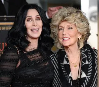 Muere la madre de Cher, Georgia Holt, a los 96 años