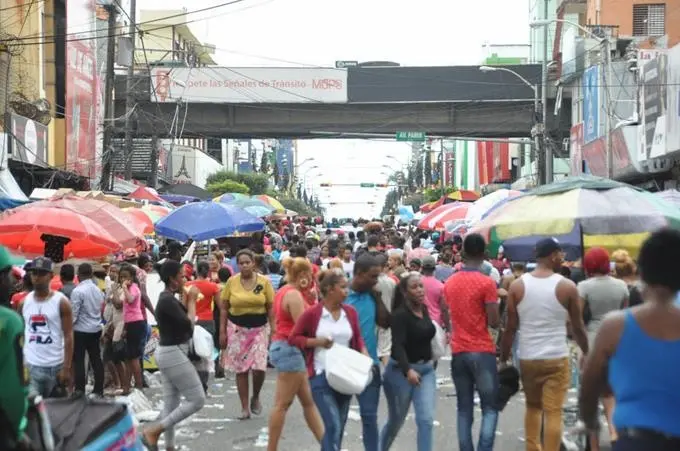 Salario 13 dinamiza ventas en las principales arterias del Distrito Nacional