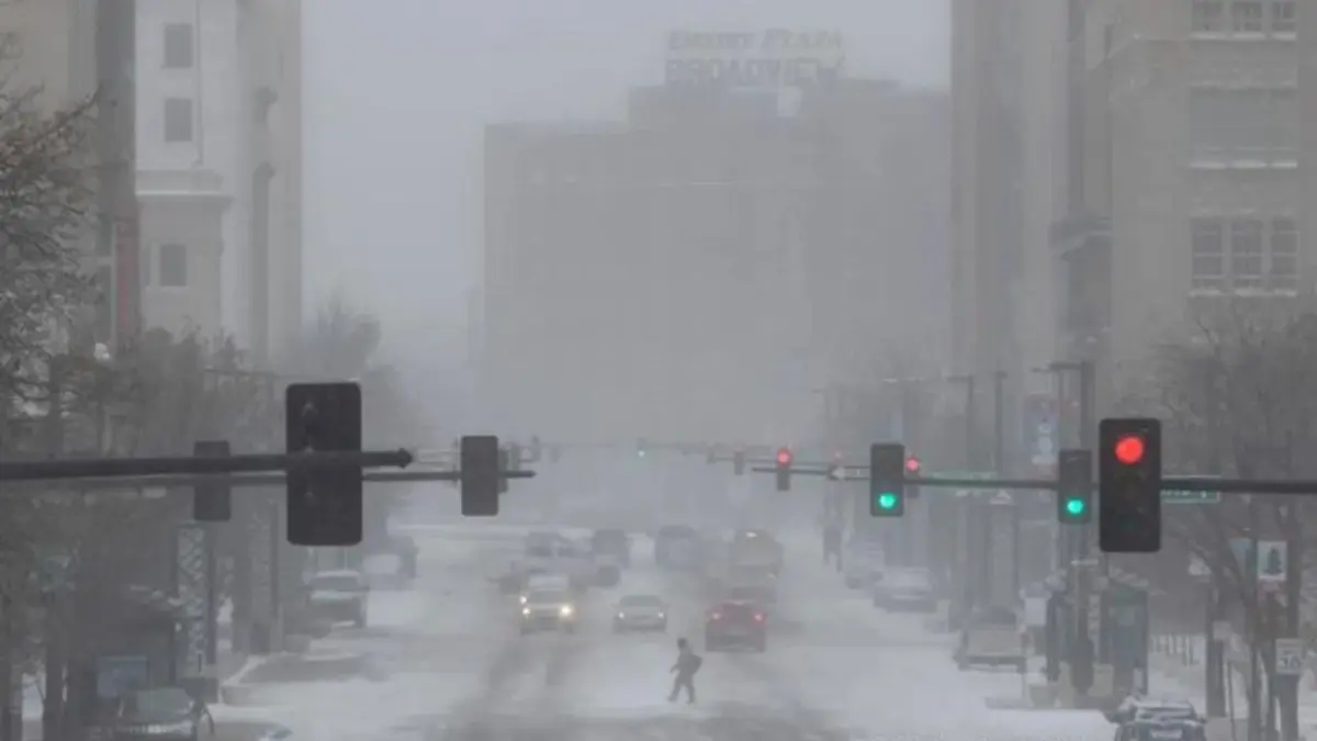 Gobernadora Nueva York informa de dos muertes causadas por tormenta