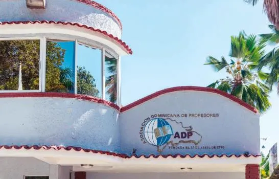 ADP niega haya adelantado vacaciones navideñas