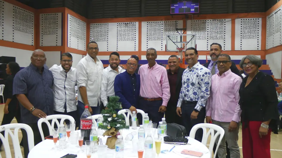 Dirección municipal del PLD celebra la Navidad