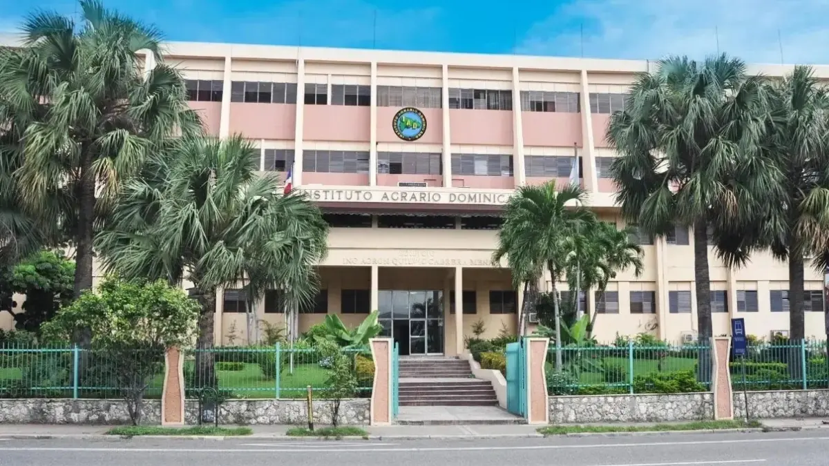 Solicitan al presidente intervenga el IAD porque presuntamente no atienden a necesidades de parceleros