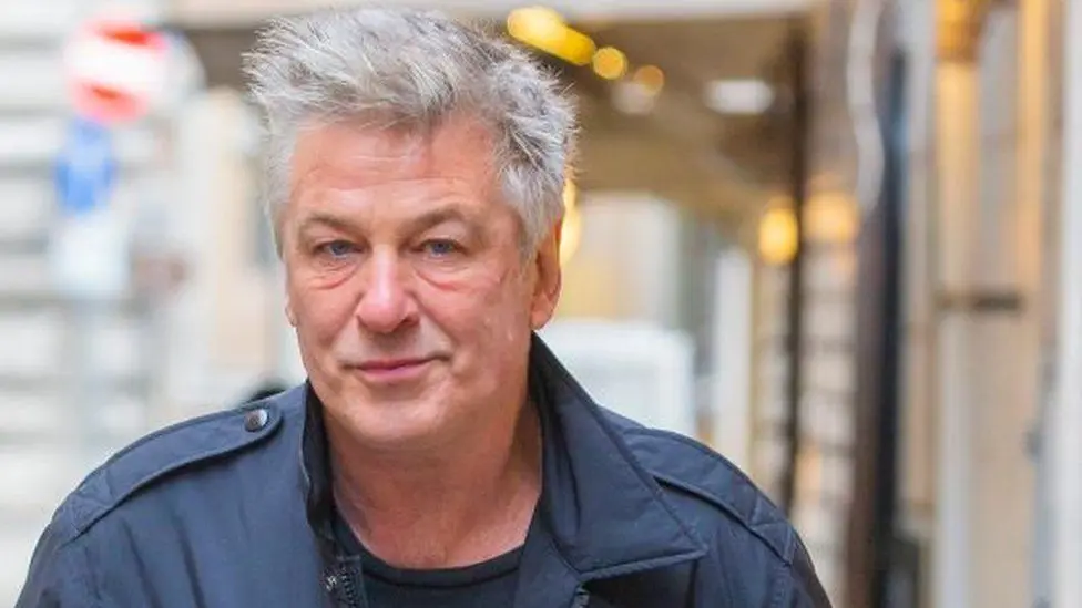 Alec Baldwin, libre de todos los cargos por la muerte de Halyna Hutchins