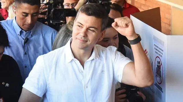 Santiago Peña, proclamado presidente electo de Paraguay con 42,93 % de apoyo