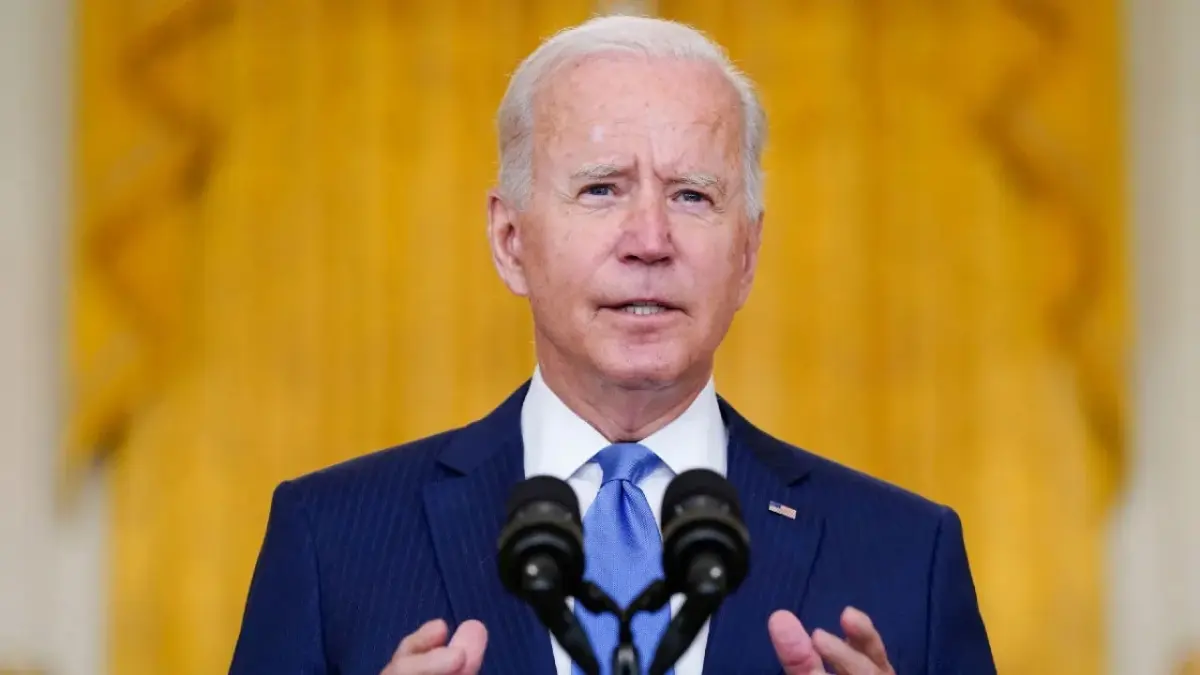 Biden y Yoon visitan el monumento a los veteranos de la guerra de Corea