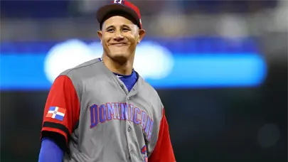 Manny Machado pega un grand slam y los Padres brillan en New York