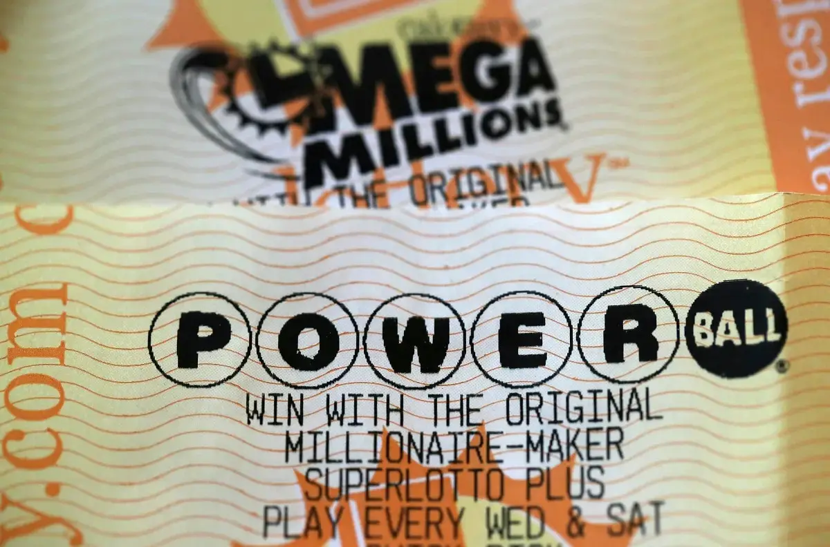 Ganador de los $2,000 millones del Powerball en California, anda vigilado las 24 horas del día con tres escoltas