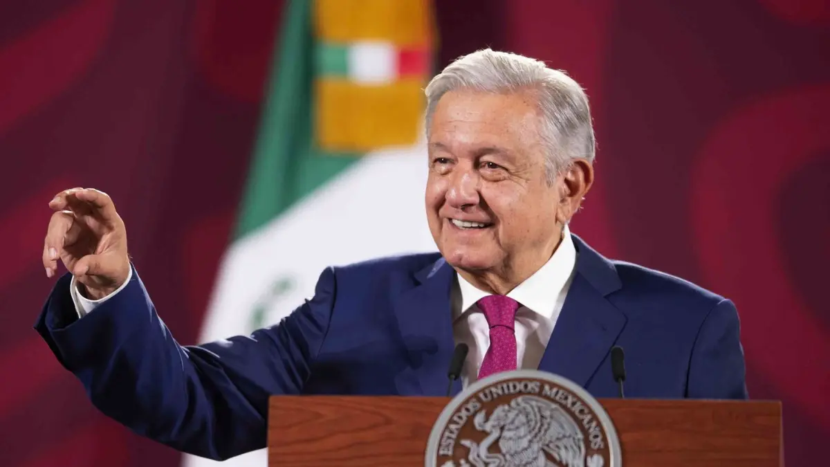 Gobierno mexicano afirma que López Obrador se recupera tras contagio de covid