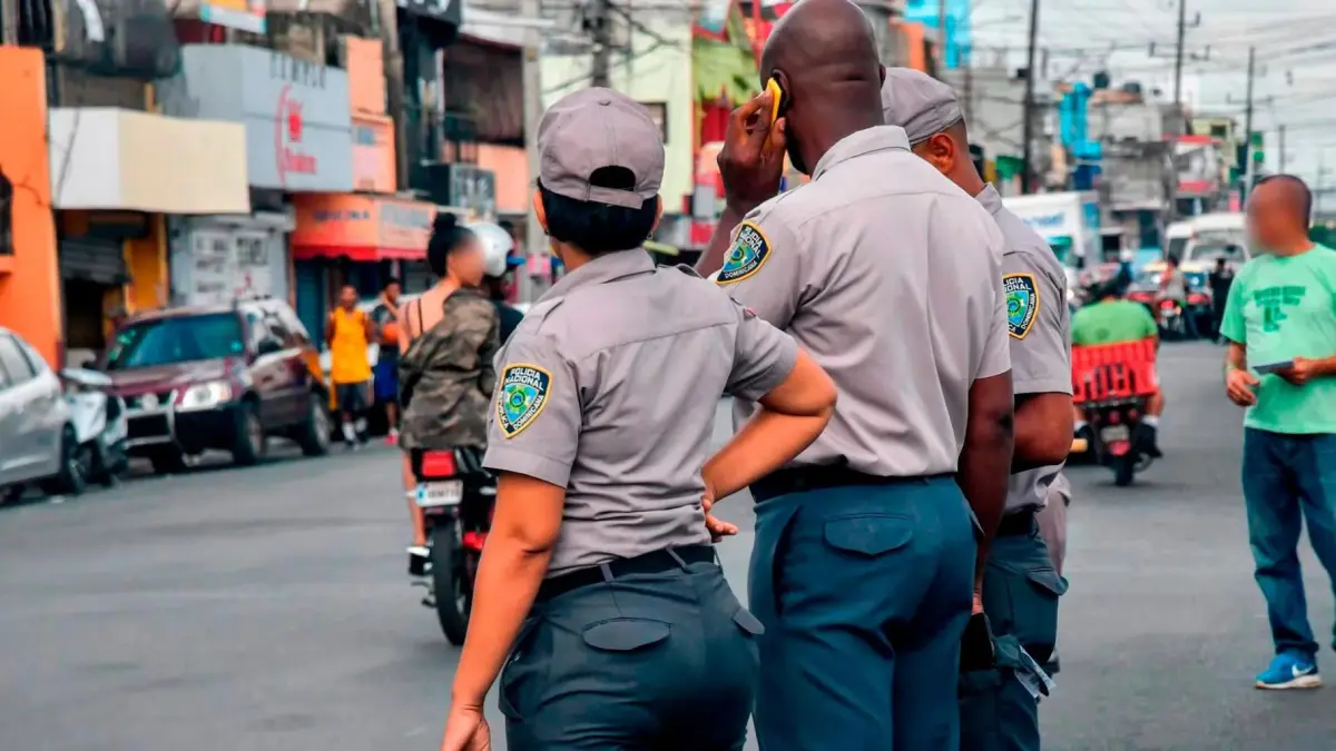 Estos serán los sueldos de los policías dominicanos por rango