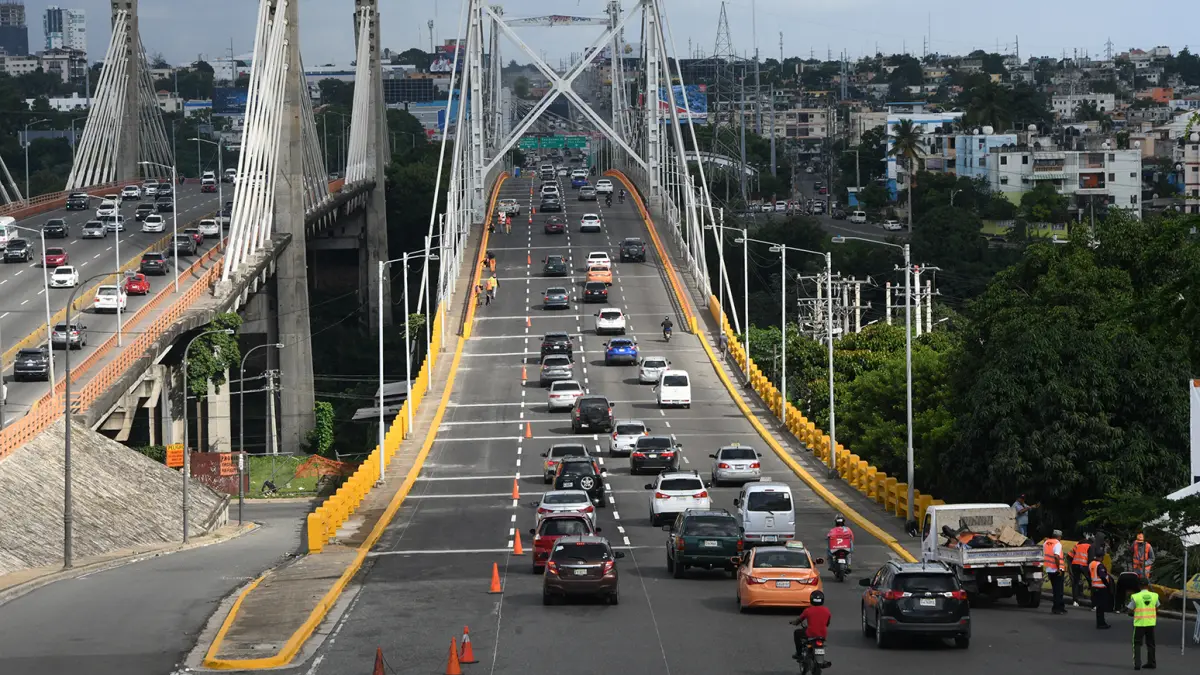 Habilitan puente Duarte tras cierre para solucionar problemas técnicos
