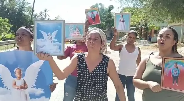 Piden justicia por muerte de dos menores en accidente de tránsito del sector Las Garitas