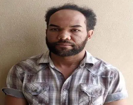 Tres meses de prisión preventiva a profesor que se habría masturbado frente alumnas