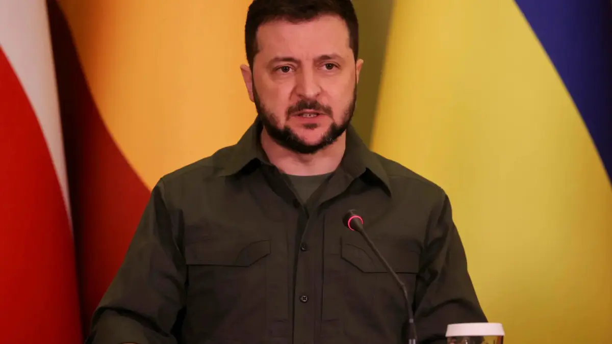 Zelenski exige independencia sobre la invasión rusa de Ucrania en cumbre de Liga Árabe