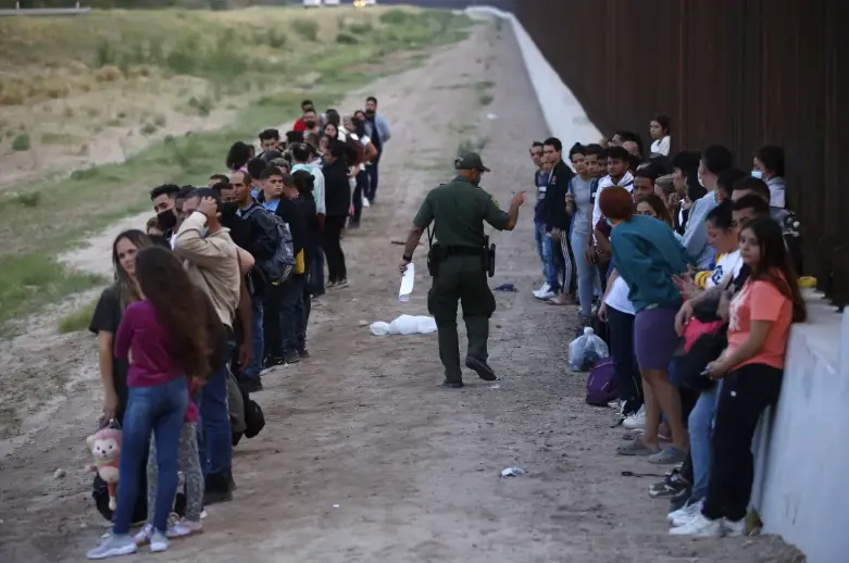 El Salvador llama a no dejarse engañar con procedimientos migratorios no apegados