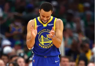 Curry: Los Lakers son un rival completamente distinto respecto a los Kings