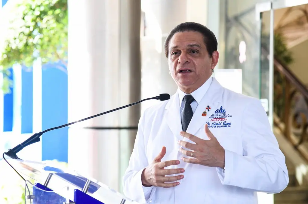 Salud Pública dice mantiene vigilancia ante situación de COVID-19, advierte ya es una enfermedad endémica