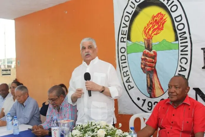 Miguel Vargas: “Es inocultable el nivel de deterioro que el gobierno lleva a servicios públicos”