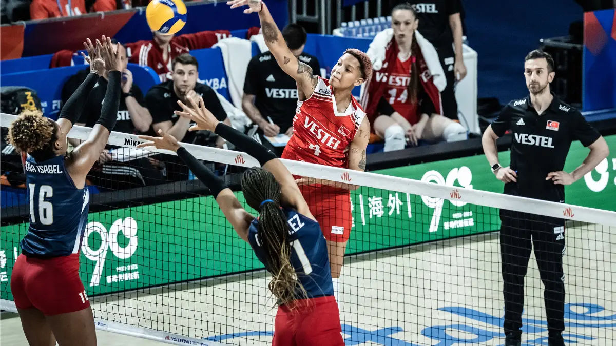 Selección de Turquía Obtiene victoria tras derrotar 3-1 a República Dominicana