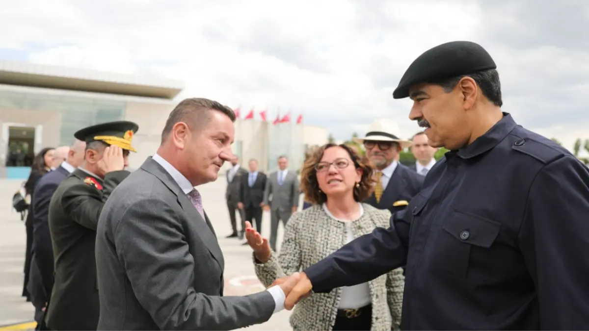 Maduro llega a Turquía para asistir a la toma de posesión de Erdogan