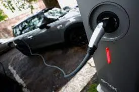 Siete fabricantes crearán en Norteamérica una red de carga rápida para autos eléctricos