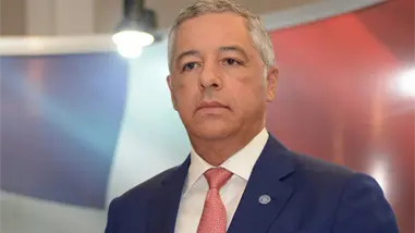 Exministro de Hacienda y coacusados presentan defensa tras rechazo de pruebas en caso de venta irregular de terrenos