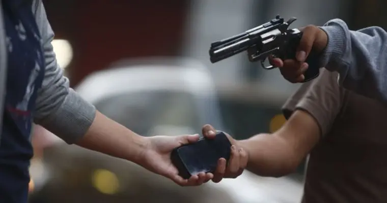 Delincuentes mantienen en vilo a comunitarios en sector de Villa Mella