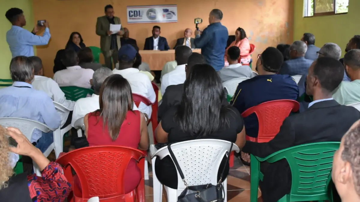 Colegio Locutores designa 14 subcoordinadores en distintas regiones del país