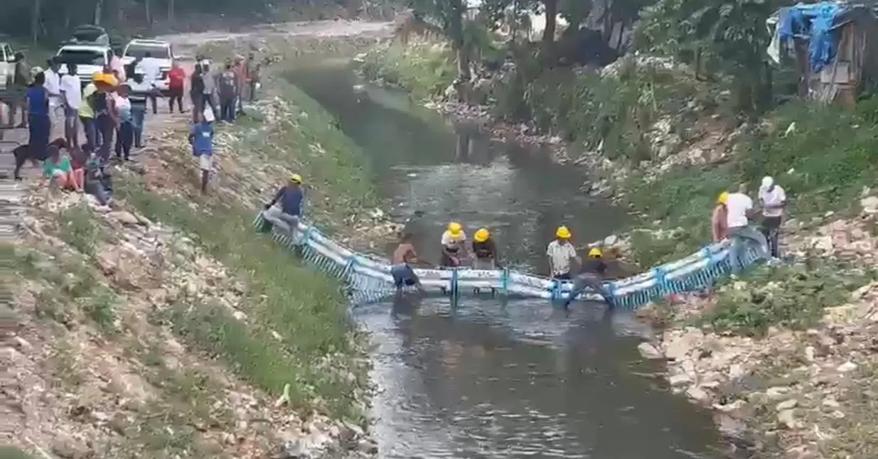 Intervienen cañada de Arroyo Hondo por contaminación