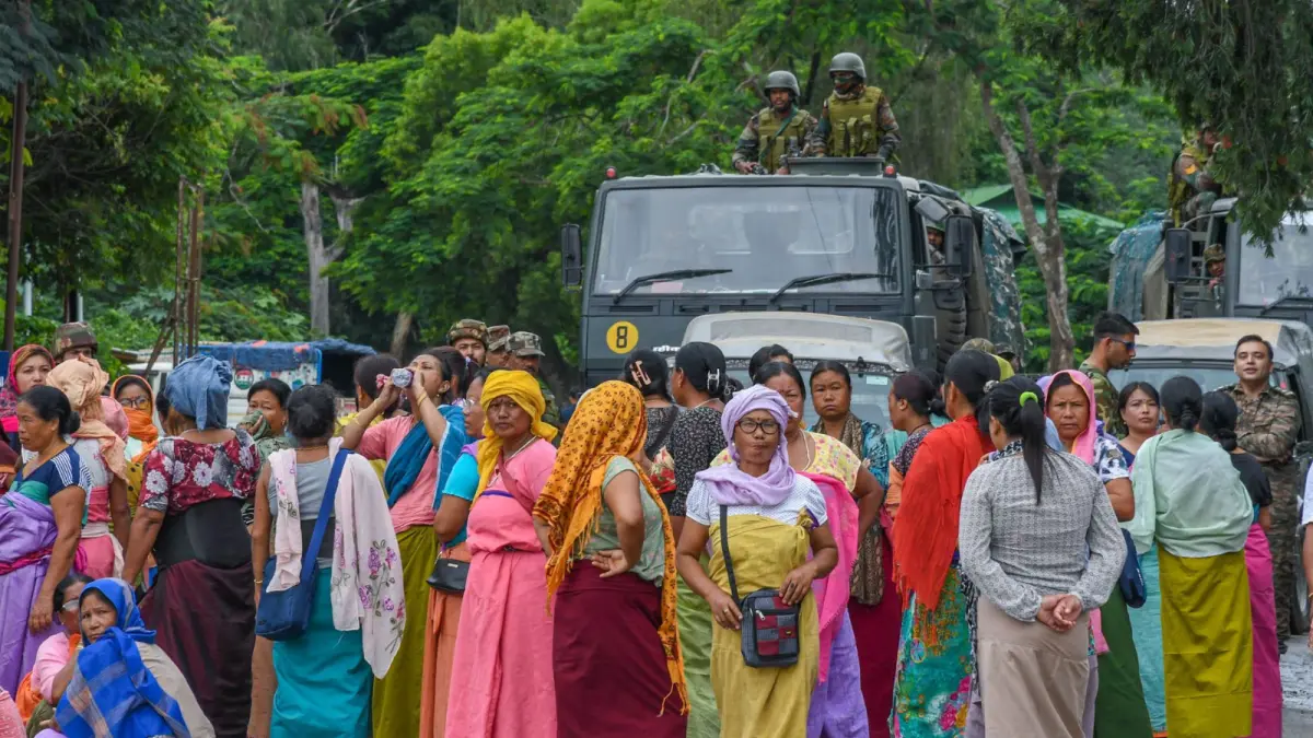 Tensión en el Parlamento indio por el video de dos mujeres obligadas a desfilar desnudas