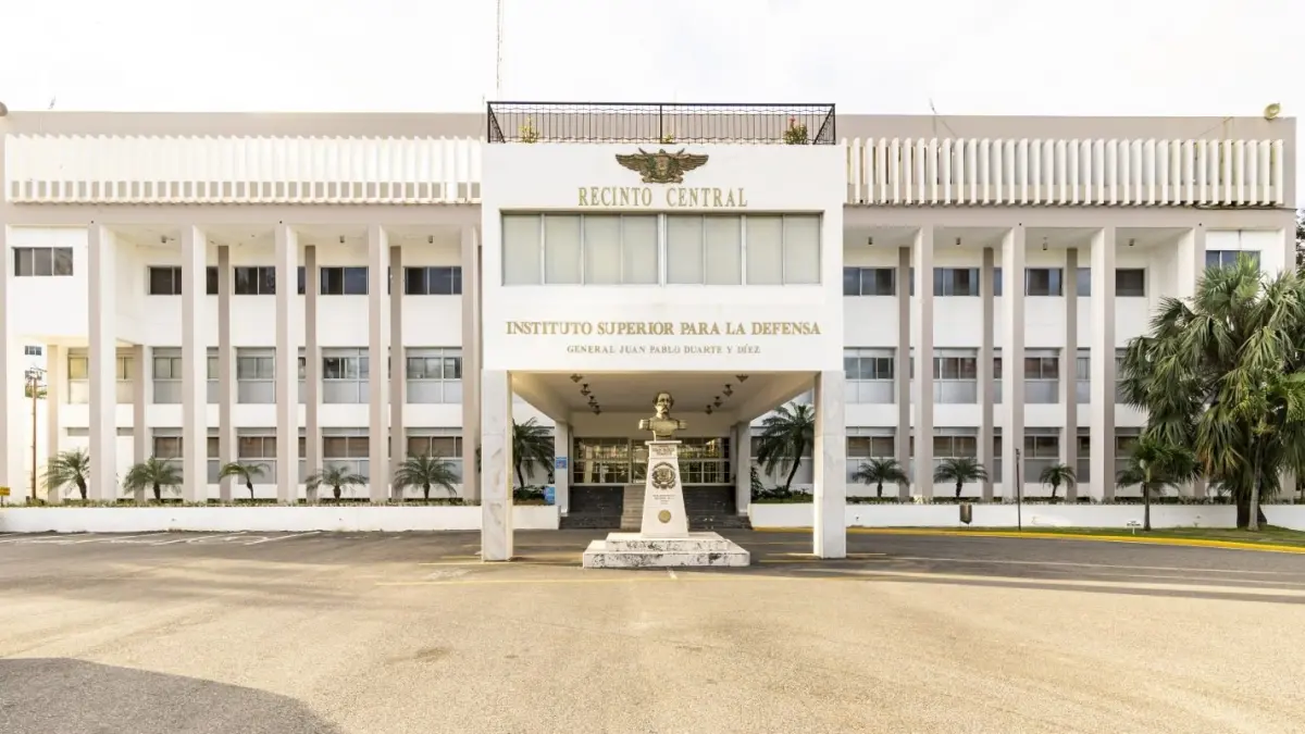 CONESCyT aprueba INSUDE se convierta en Universidad Nacional de la Defensa