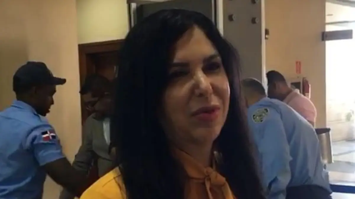 Llega al tribunal diputada Pilarte, acusada de lavado de activos