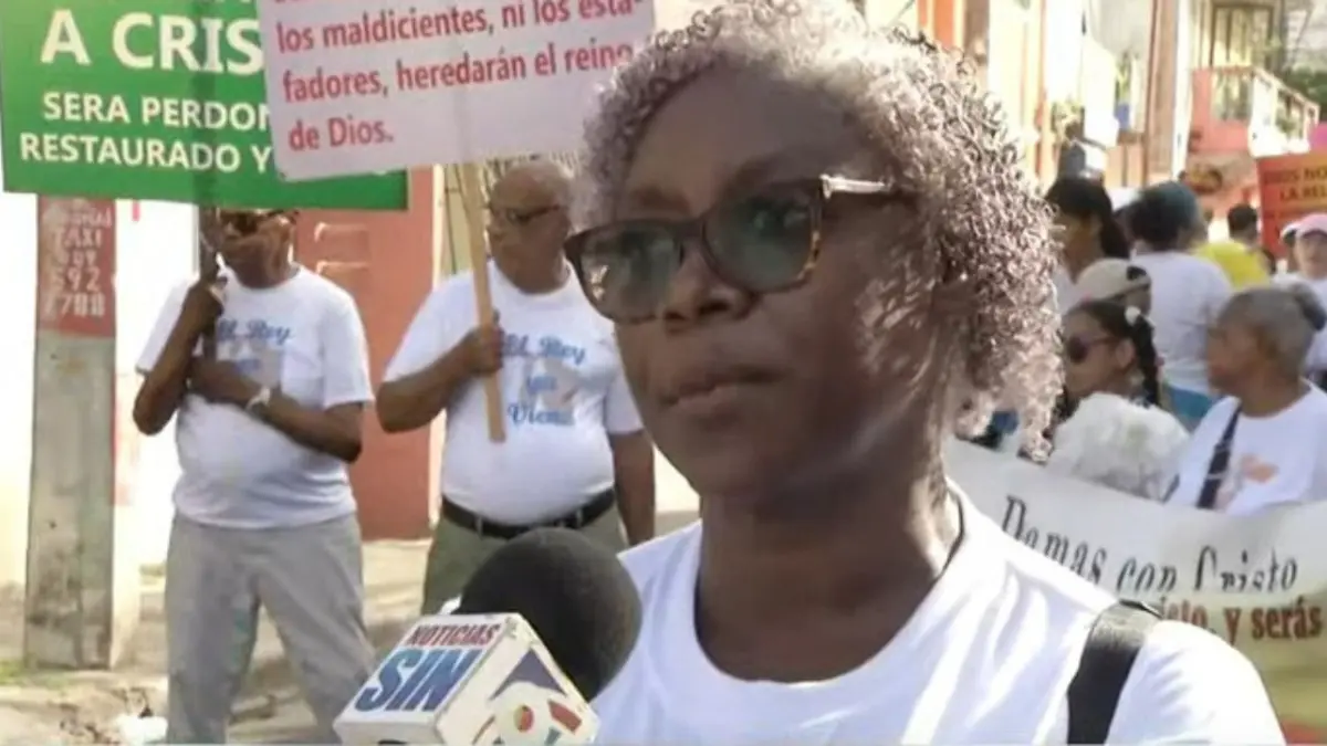 Protestan por la delincuencia en Villa Duarte