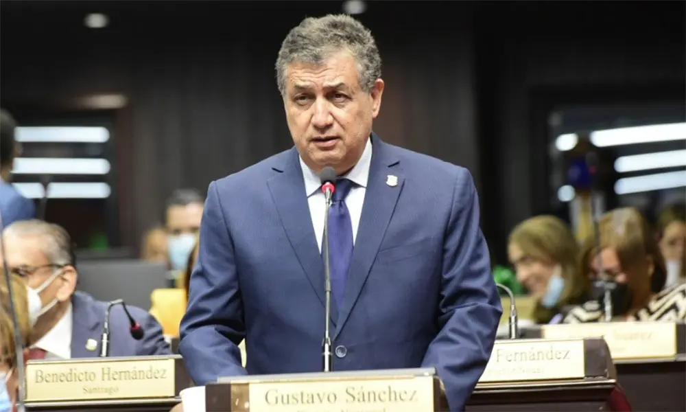 Gustavo Sánchez exhorta a Yván Lorenzo aspirar por Elías Piña y no por el DN