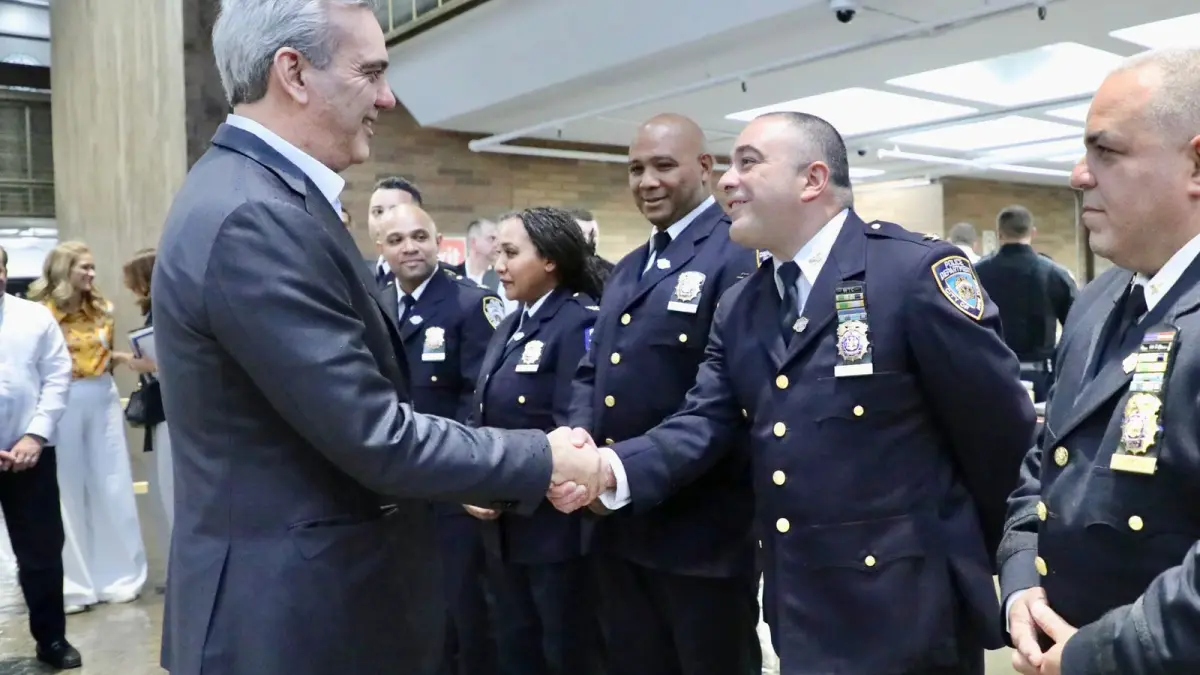 Unión Internacional de Oficiales y Civiles en NY reconoce al presidente Abinader