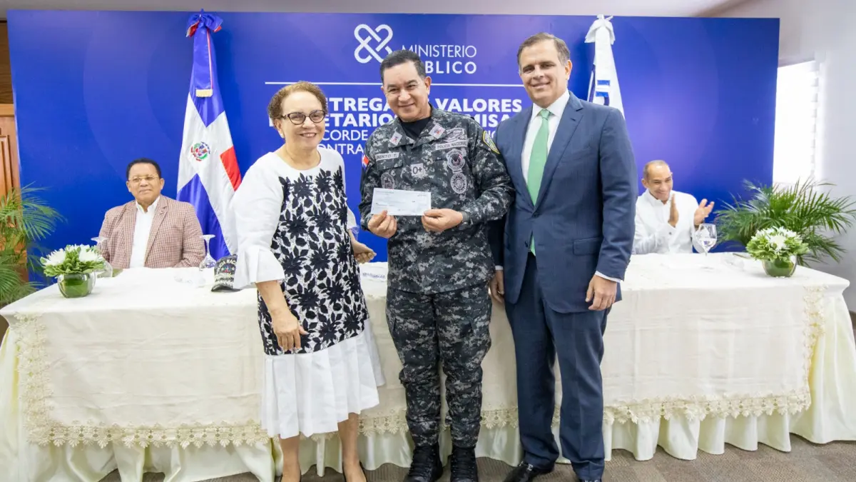 PGR entrega RD$391 millones decomisados del narcotráfico ¿Cuáles instituciones recibieron de los fondos?